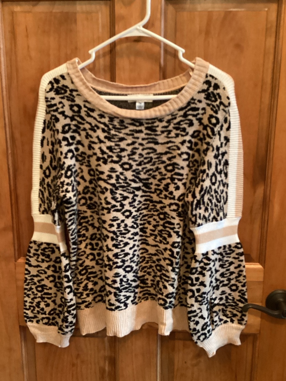 JohnPaulRichard Leopard-Print Crewneck Sweater in Beige and Black